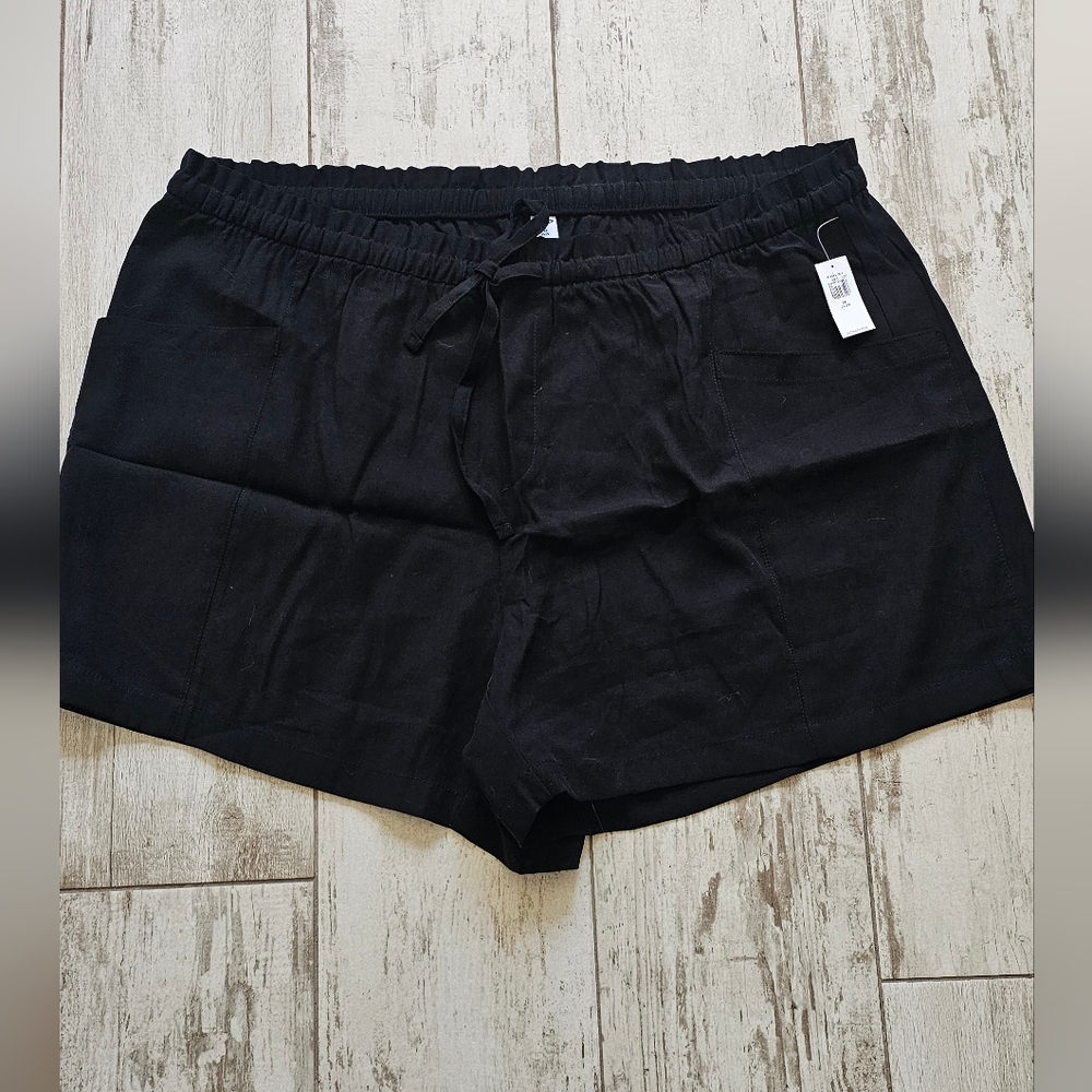 NWT Old Navy Black Flowy Loose Shorts 3X